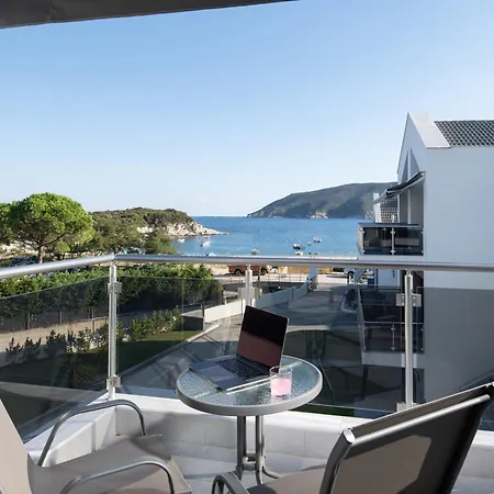 The Black Pearl Villas Kalamitsi  Exterior photo